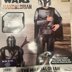 Disney Star Wars The Mandalorian costume and sword